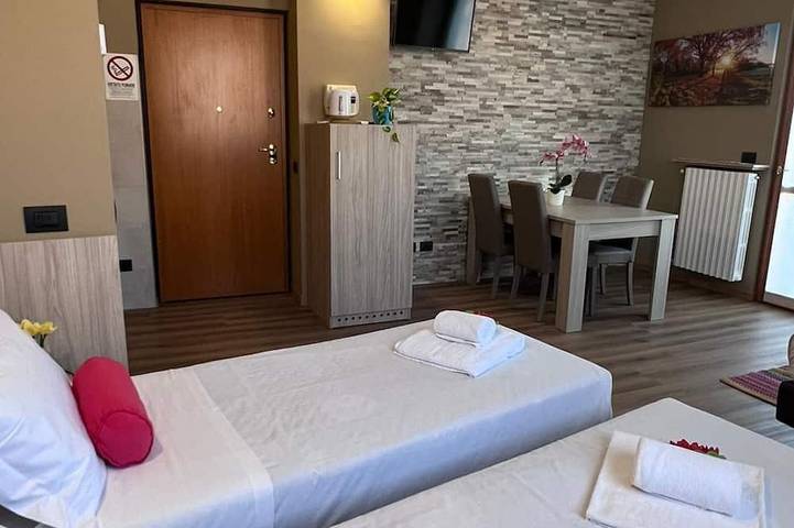 Appartement entier, Bnbook Tommasogrossi Studio in Rho, Province de Milan