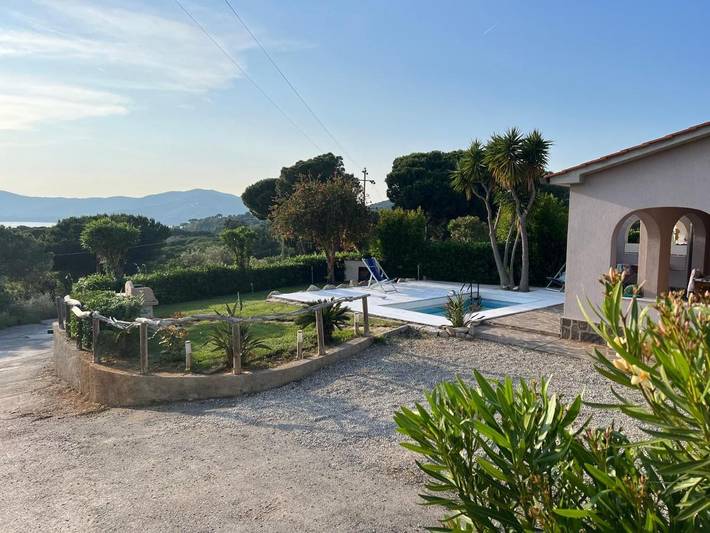 Ferienhaus für 6 Personen, mit Ausblick und Garten sowie Pool in Morcone - 3