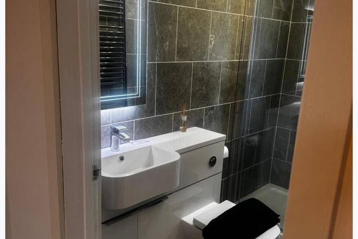 Entire studio, Sleeps2-Studio-Nearsolihull-Freeparking in Cheswick Green, Solihull