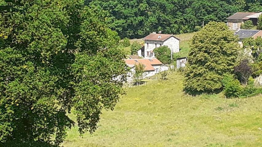 Location de vacances pour 4 personnes, avec jardin à Bujaleuf - 2