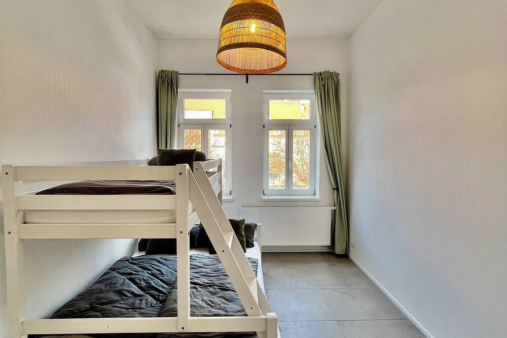 Ganze Wohnung, Altstadtwohnung • zentral • ruhig • Terrasse • Parkplatz • in Altstadt (Erfurt), Erfurt