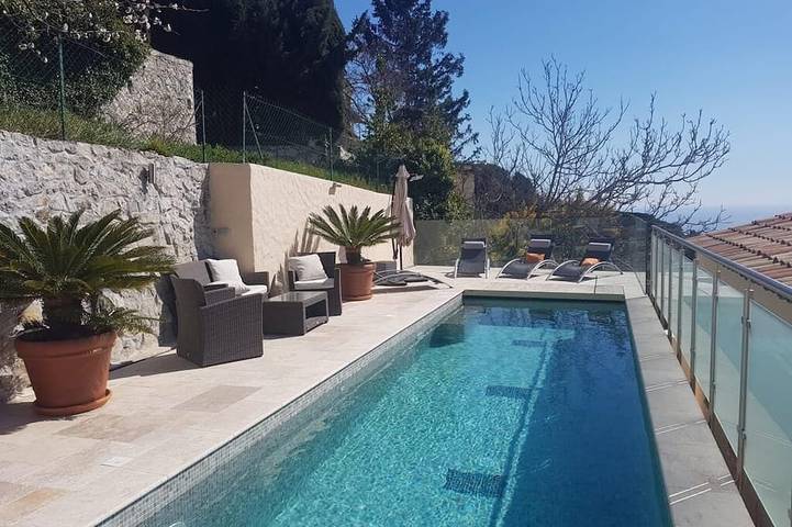 Villa für 6 Personen, mit Terrasse und Garten - 1