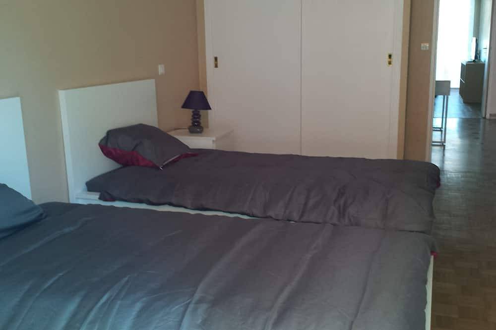 Ganze Wohnung, Wohnung F3 von 90 m2 in der Nähe von Meer in Cagnes-sur-Mer, Mittelmeerküste (Frankreich)