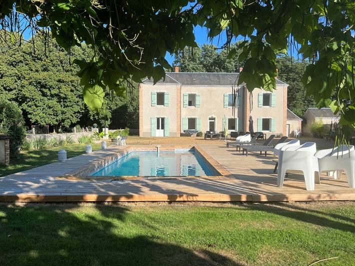 Gîte pour 15 personnes, avec Jardin dans la Sarthe