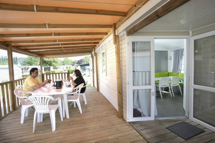 Camping pour 6 personnes, avec sauna et bassin pour enfant dans l' Ariège - 4