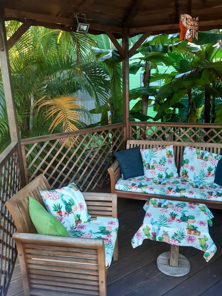 Gîte pour 6 personnes, avec jacuzzi et piscine ainsi que jardin et terrasse, animaux acceptés en Guadeloupe - 3