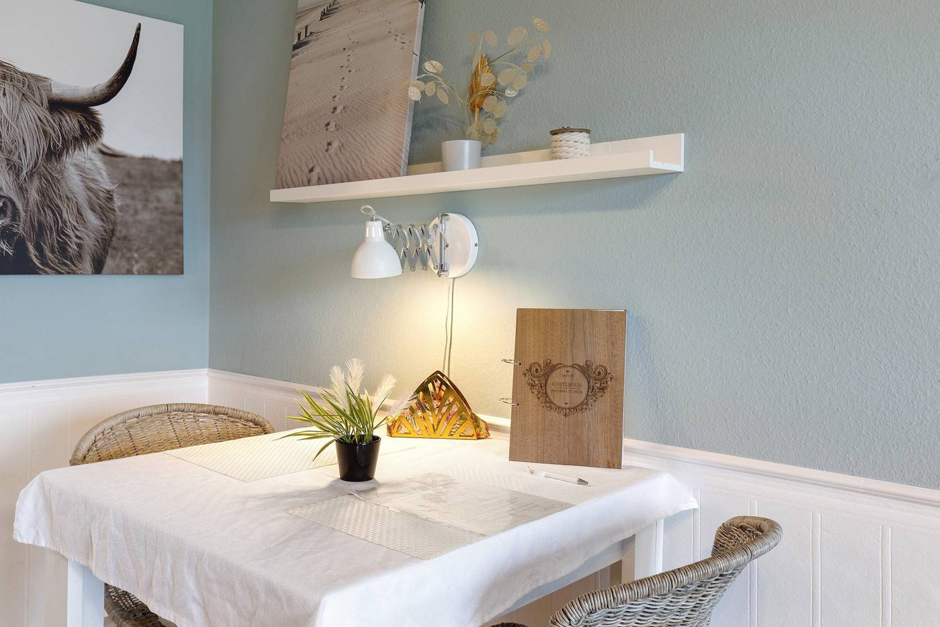 Premium Vakantiewoning 'Seeluft Direct aan het Water' met Uitzicht op het Meer, Privéterras en Wifi, foto 9