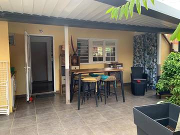 Gîte pour 2 personnes, avec jardin et piscine dans Anse à l'Ane