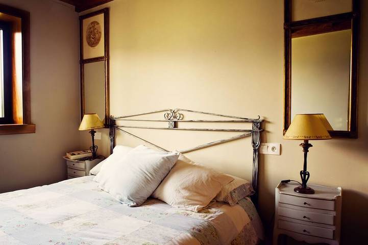 Location de vacances pour 8 personnes, avec piscine à Osséja - 2