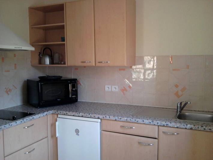 Gîte pour 2 personnes, avec jardin à Cuers - 4