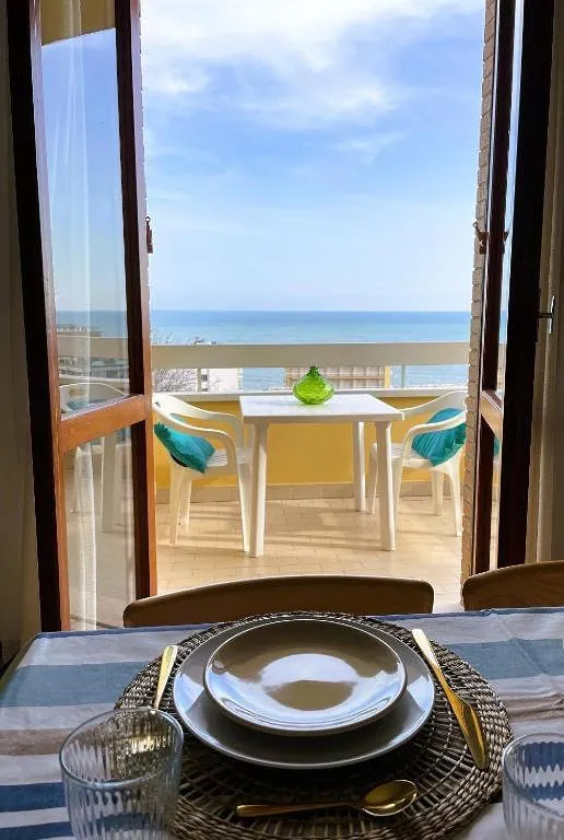 Apartamento de vacaciones para 6 personas, con terraza además de vistas y jardín, Se admiten mascotas - 1