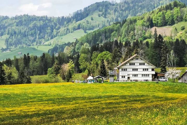 Ferienwohnung für 5 Personen, mit Garten
