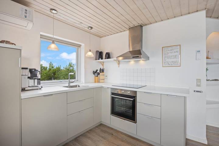 Beautiful holiday home in West Jutland - perfect for family holidays in Hvide Sande, Holmsland Klit