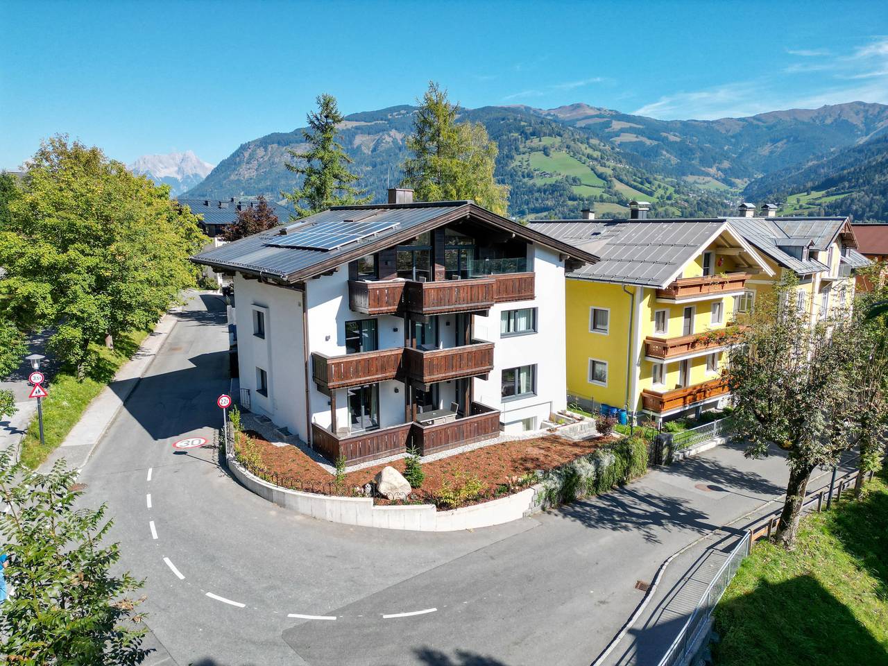 Finest Villa Zell am See, luxury, sauna, 12 pax in Zell am See (City), Zell am See