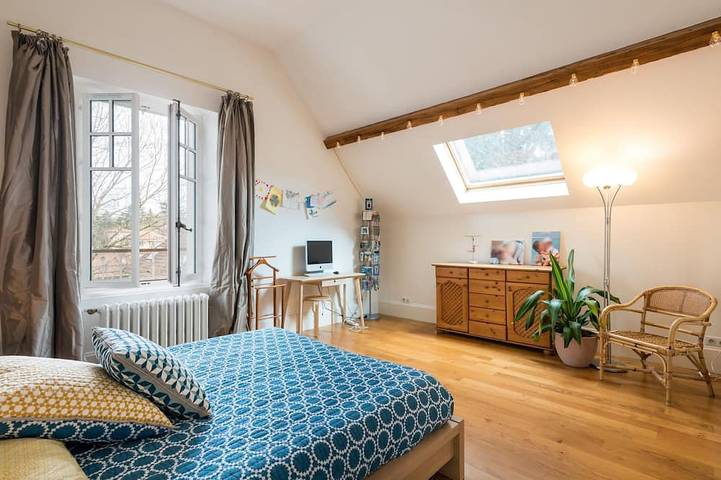 Location de vacances pour 12 personnes, avec jardin à Tassin-la-Demi-Lune - 3