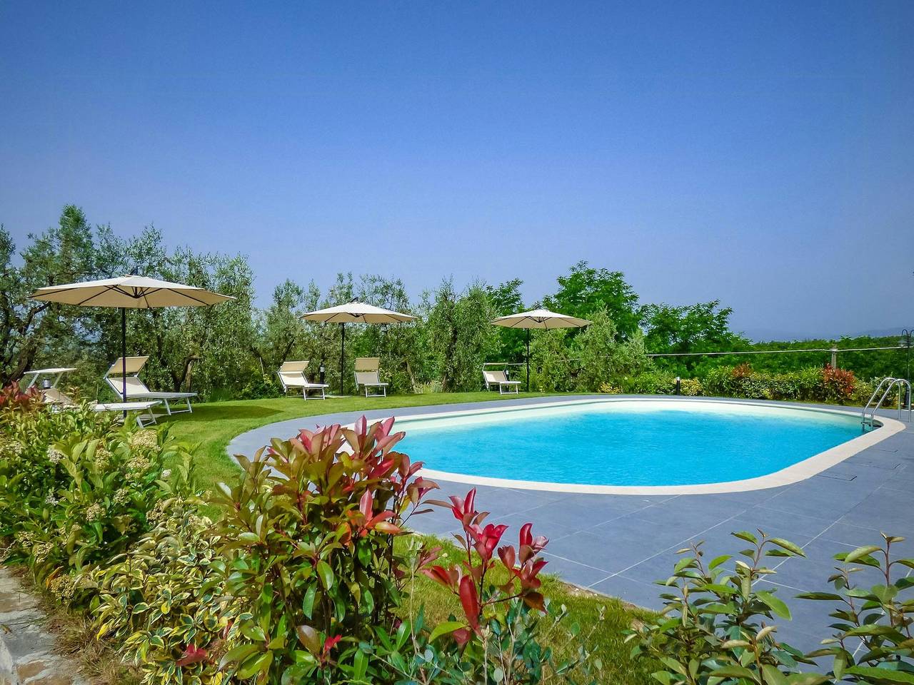 Ganze Wohnung, Ferienwohnung mit Pool in den Hügeln von Vinci in Larciano, Pistoia Provinz