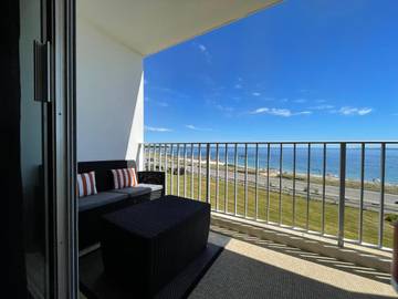 Gîte pour 2 personnes, avec terrasse et vue dans Thalassa