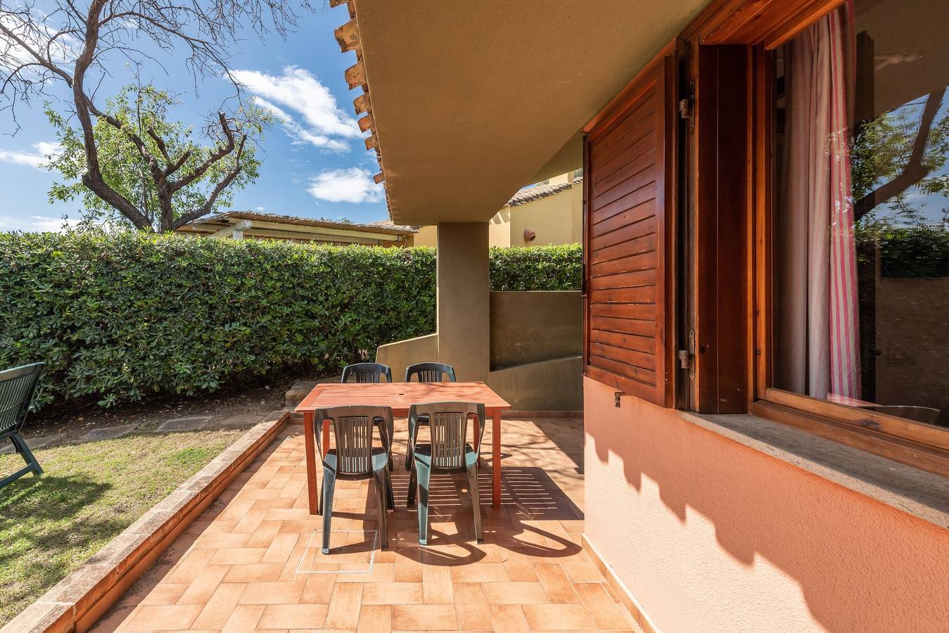 Holiday home on the sea, immersed in nature – Accu is Prezzus E special in Punta Molentis, Simius
