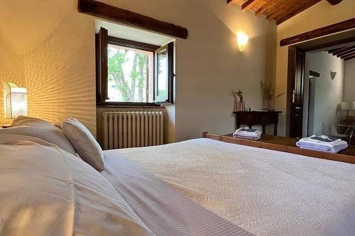 Haus mit privatem Pool zur exklusiven Nutzung zwischen Wäldern und Hügeln, in Spoleto, Perugia Provinz