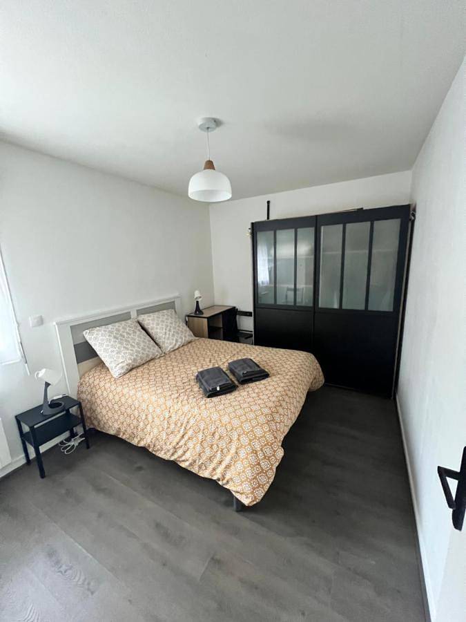Appartement entier, Two-Bedroom Apartment in Talence, Région de Bordeaux
