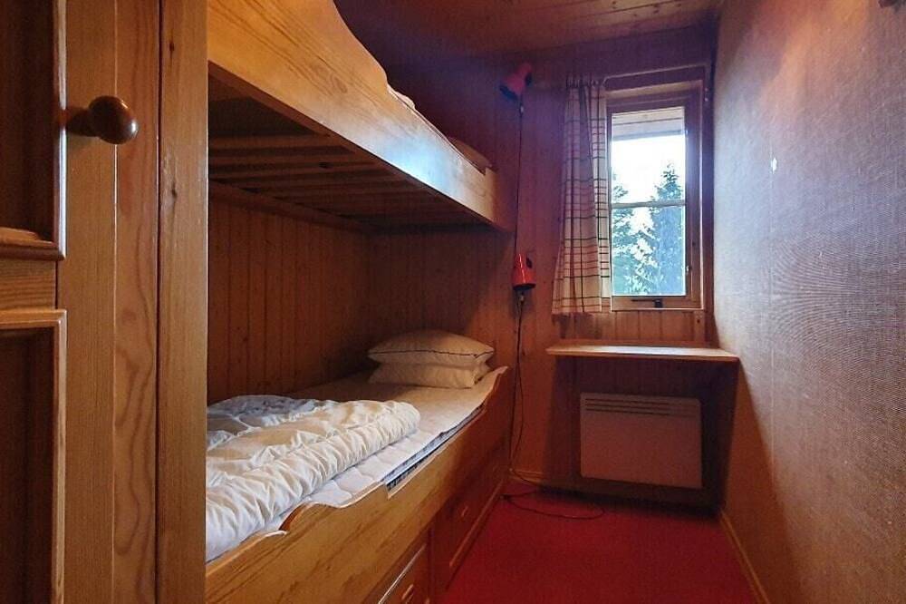 Sauna | Wi-Fi | Terrace | Wood stove | Cable Tv in Lofsdalen, Härjedalen