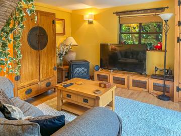 Cottage for 2 People in Alton Towers, Staffordshire, Photo 1