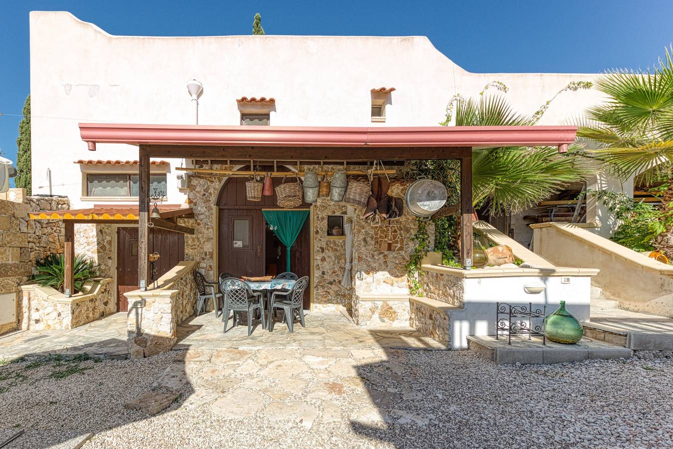 Maison de vacances Casale Lucia avec vue mer, jardin et Wi-Fi in Torre Pali, Salve