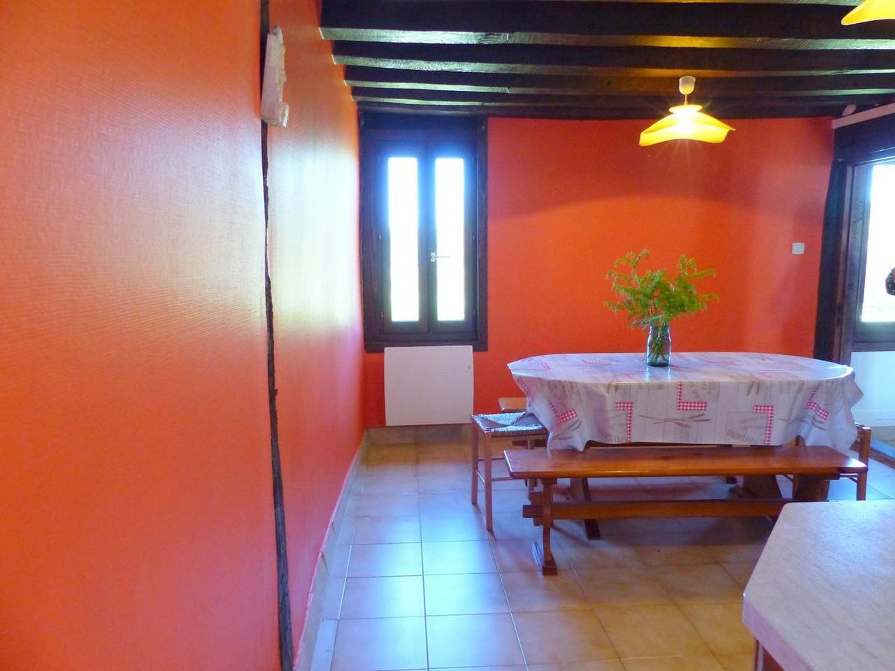 Maison authentique de Sologne avec piscine partagée, jardin et 3 chambres in Diou, Allier