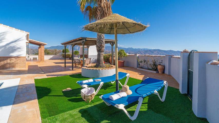 Chalet para 6 personas, con Balcón/Terraza y Piscina en Axarquía - 3