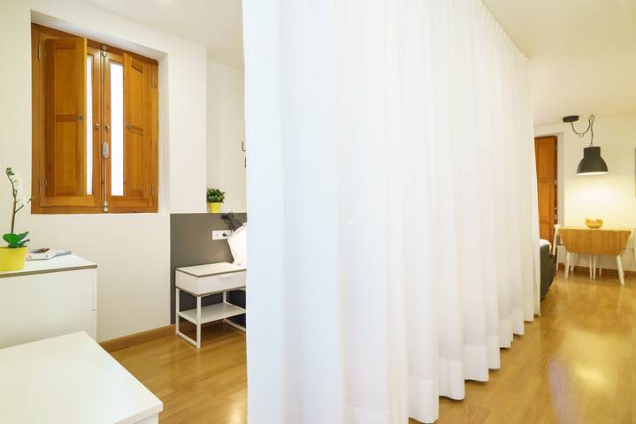 Estudio para 4 personas, con balcón - 1