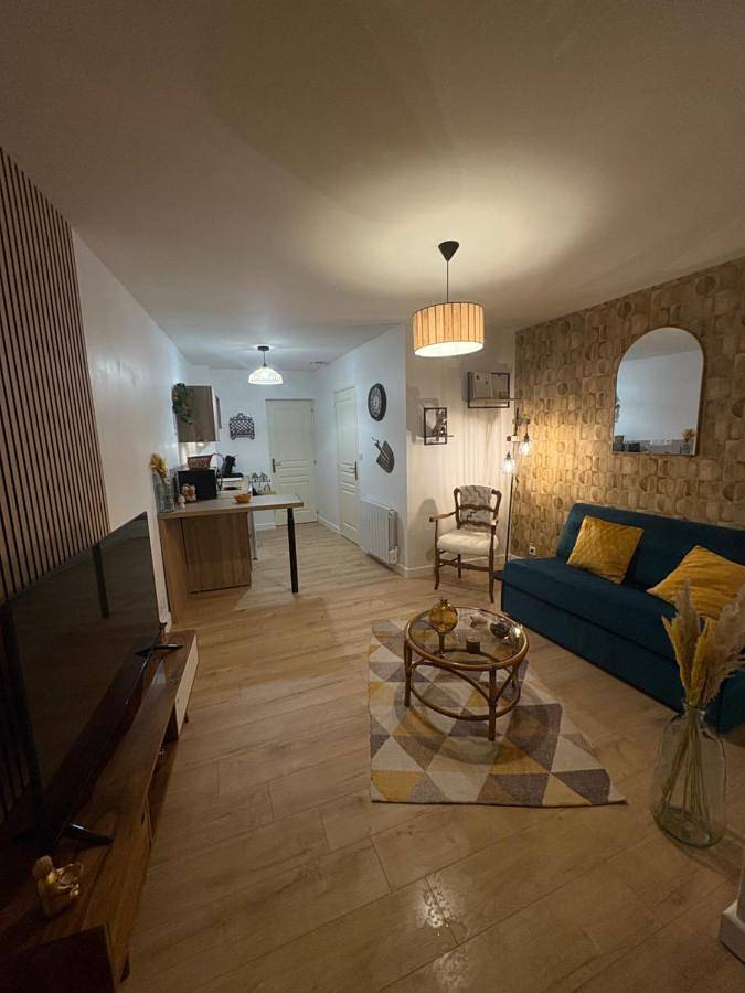 Appartement entier, Joli appartement au pied du beffroi in Arras, Région d'Arras