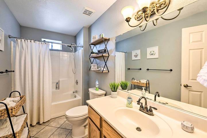 Vacation rental for 8 people, with hot tub in Lake Havasu City