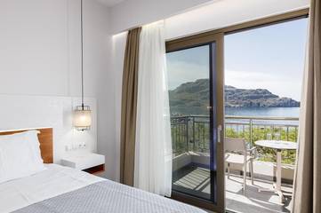 Ferienwohnung für 2 Personen, mit Ausblick und Terrasse in Plakias