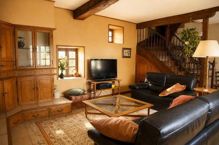 Location de vacances pour 13 personnes, avec terrasse et piscine, animaux acceptés à Crastes - 4