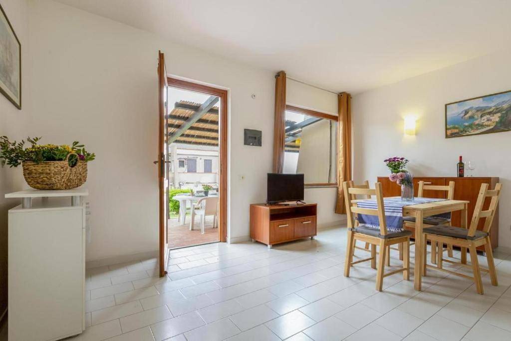 Apartment with View in La Pelosa, Stintino