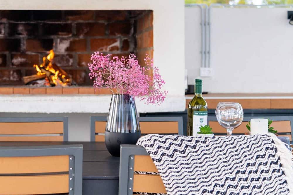 Ganze Wohnung, Villa Luna luxury apartment in Skradin, Šibenik-Knin