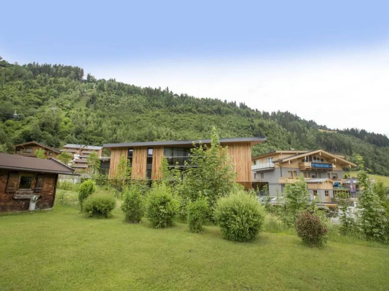Zeitgenössischer alpiner Aufenthalt in Neukirchen in Neukirchen am Großvenediger, Pinzgau