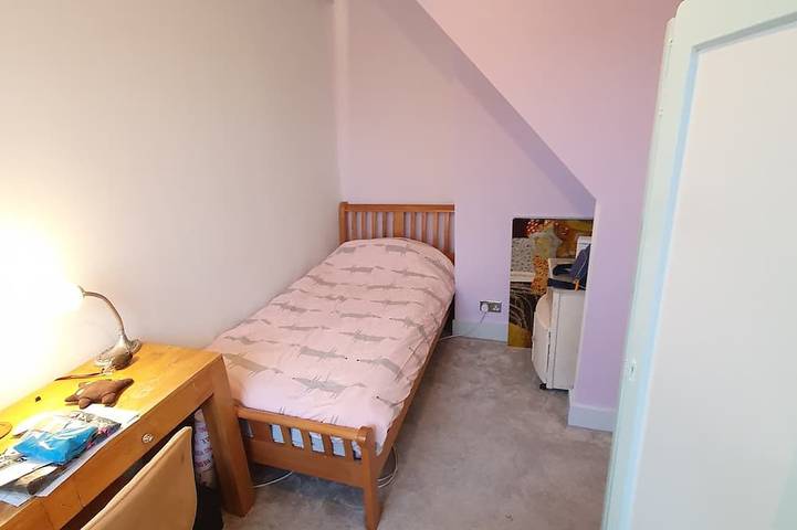 Home away from home in Woking, Surrey