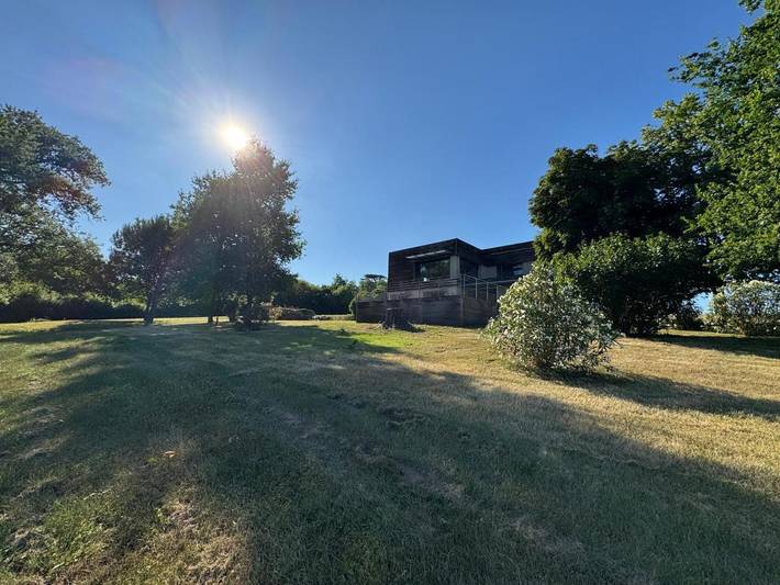 Villa pour 10 personnes, avec jardin et piscine ainsi que vue sur le lac et vue, animaux acceptés - 1