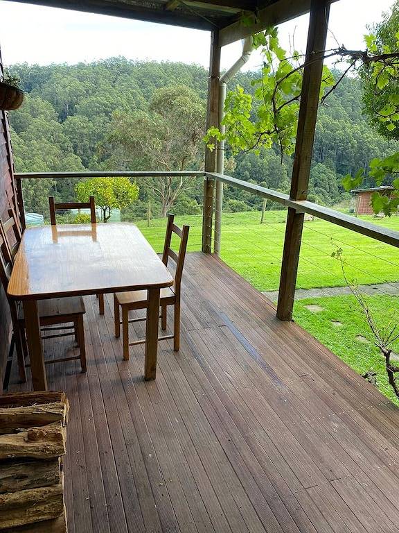 Top of the Otways the Country Cottage in Wye River, Colac Otway Shire