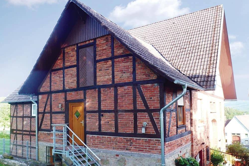 Ganze Wohnung, Schönes Apartment in Lügde mit Wlan in Lügde, Kreis Lippe