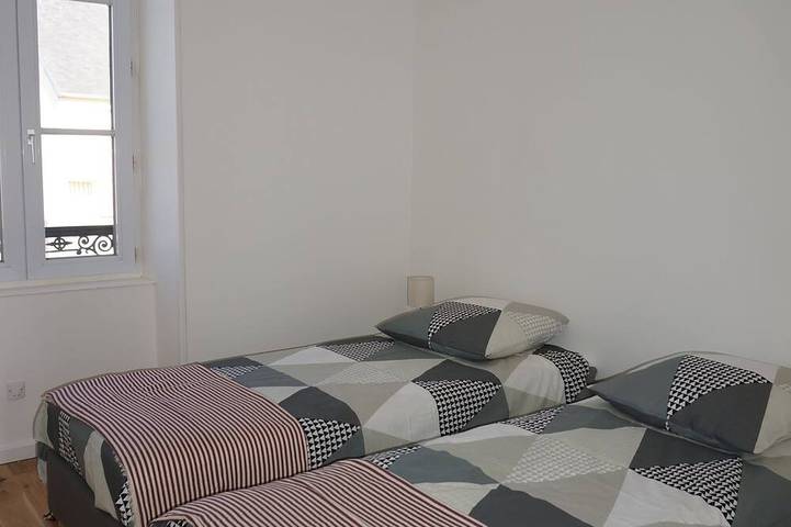 Appartement entier, Appt. 3pièces au 1er étage de la maison les Courlis, bord du havre de Portbail in Port-Bail-sur-Mer, Côte de la Déroute