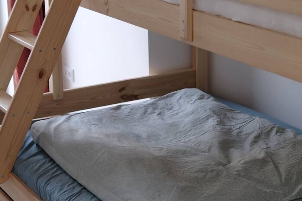 Ganze Wohnung, Dachgeschoss-Loft in Güterfelde, Stahnsdorf