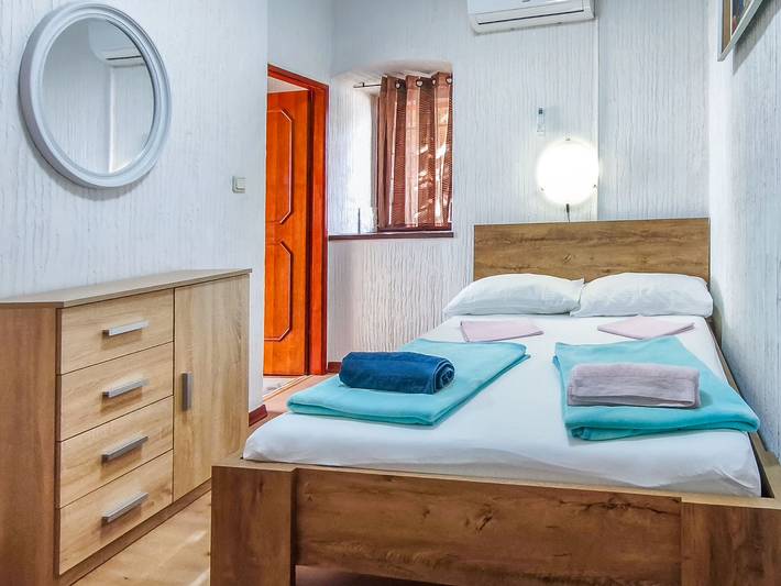 Ferienhaus für 13 Personen, mit Terrasse auf Lošinj - 4