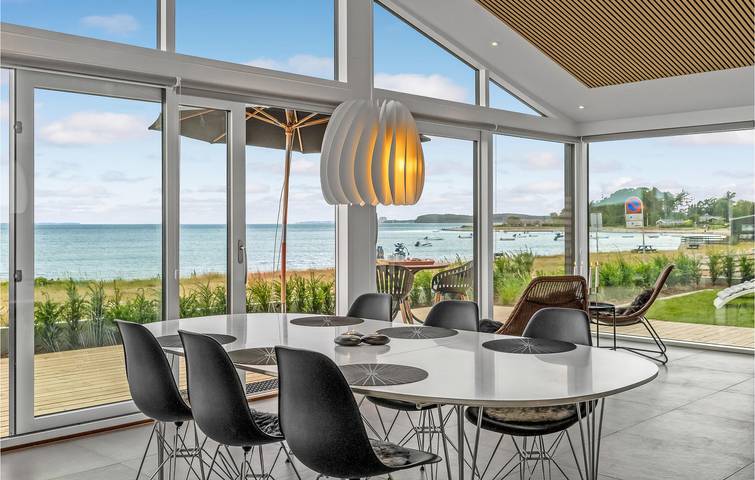 Ferienhaus für 6 Personen mit Garten in Følle Strand, Süddjursland