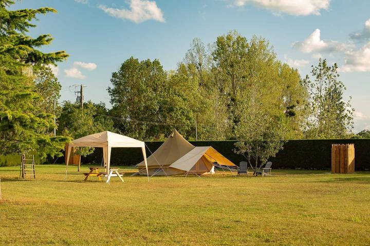 Camping für 4 Personen, mit Garten im Loire-Tal - 2