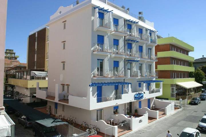 Monolocale per 2 persone, con Balcone e Terrazza a Rimini