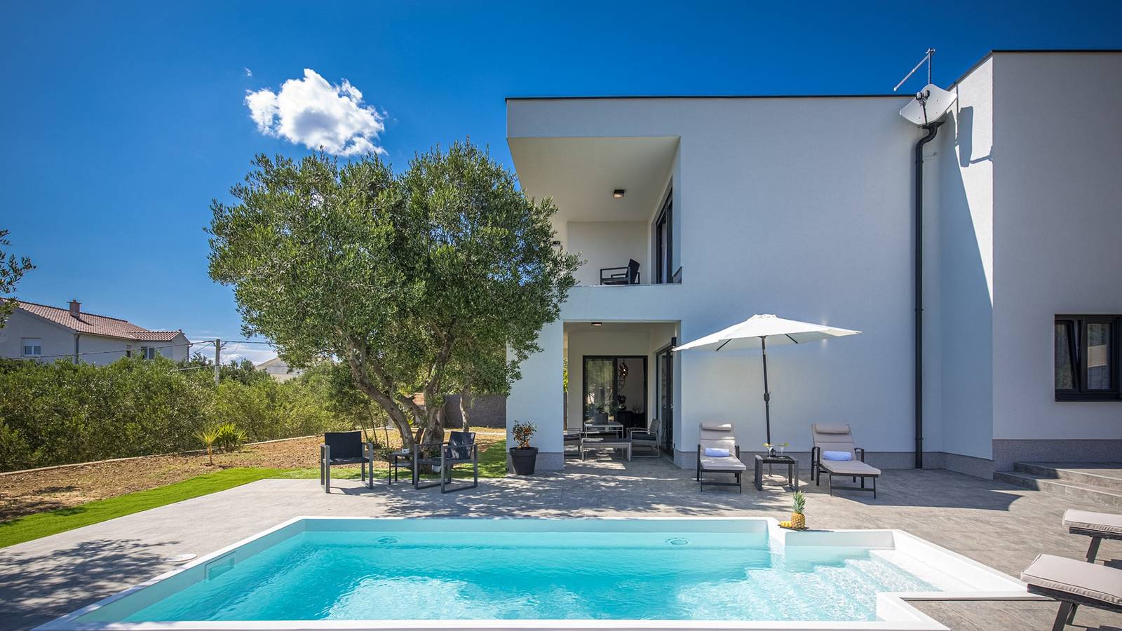 Villa Karla with pool&sea view by Villas Guide in Banjol, Rab