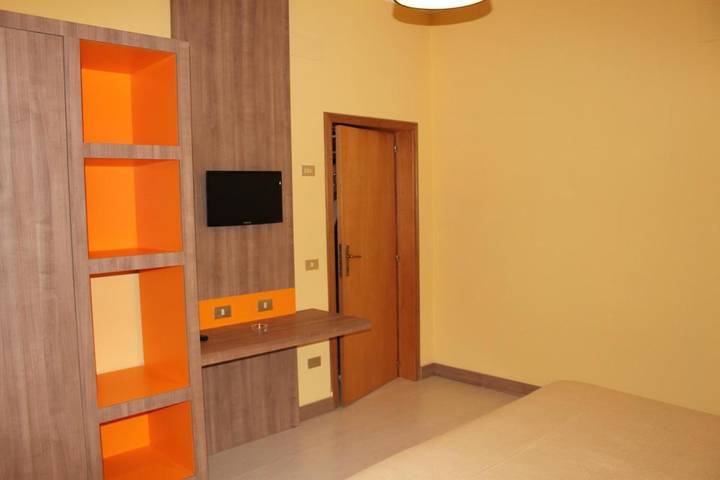 Location de vacances pour 2 personnes, avec jardin ainsi que piscine et vue à Mosciano Sant'Angelo - 2