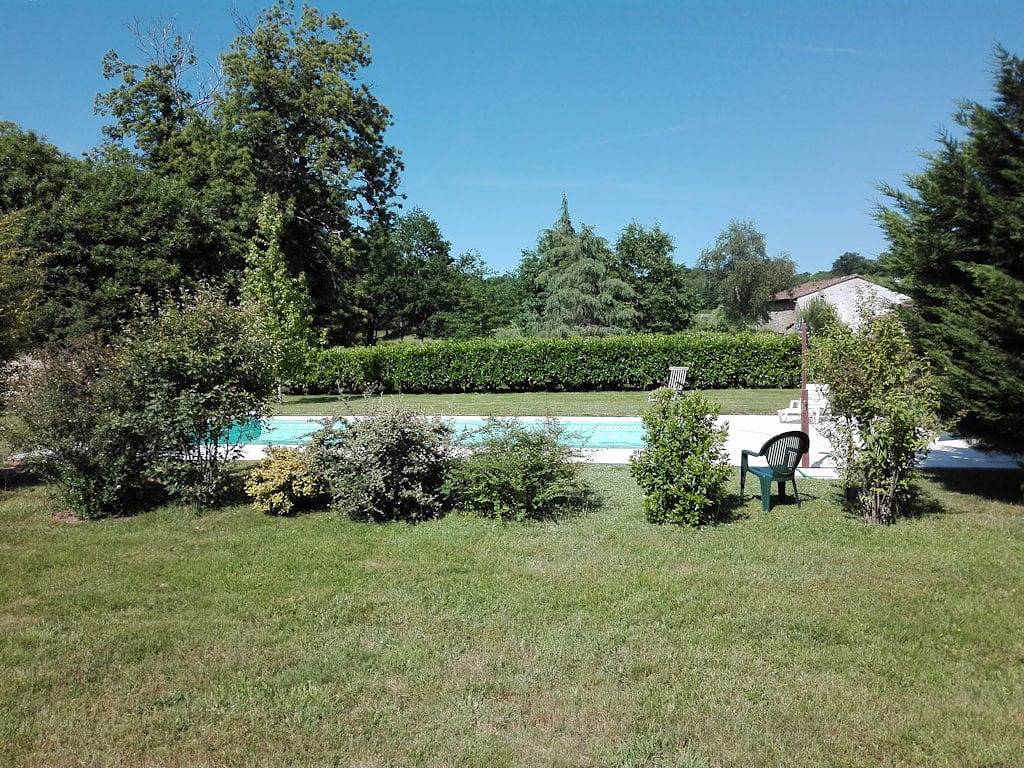La Mousselade Lac de Saint Pardoux - Chambre Bleue in Châteauponsac, Région de Bellac